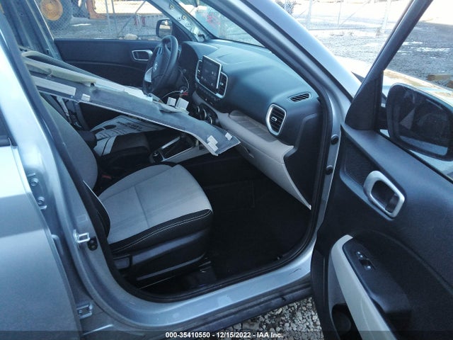 2022 Hyundai Venue, VIN: KMHRC8A34NU160724