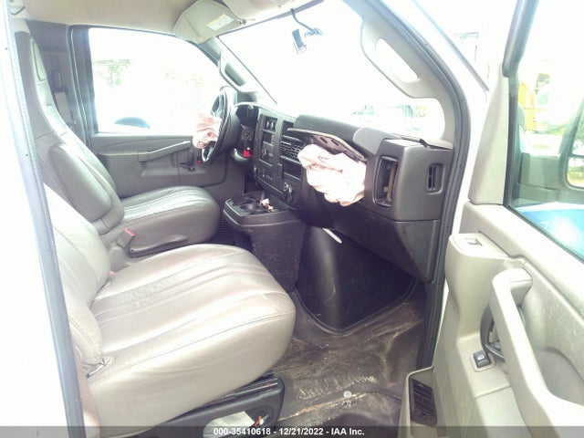 Chevrolet EXPRESS CARGO VAN 2021 1GCWGAFP1M1170853 Image 5