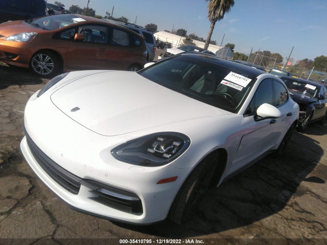2018 Porsche Panamera, VIN: WP0AA2A76JL111113