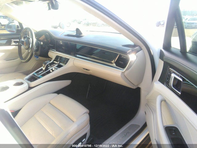 2018 Porsche Panamera, VIN: WP0AA2A76JL111113