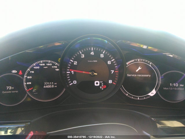 2018 Porsche Panamera, VIN: WP0AA2A76JL111113