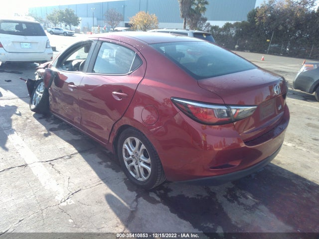 2016 Scion IA, VIN: 3MYDLBZV4GY116600
