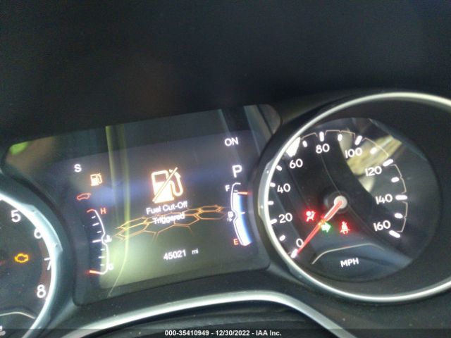 3C4NJDBB9LT123165 Jeep Compass Latitude