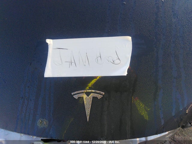 Tesla Model Y Long Range 2022 7SAYGDEE6NF560417 Image 10