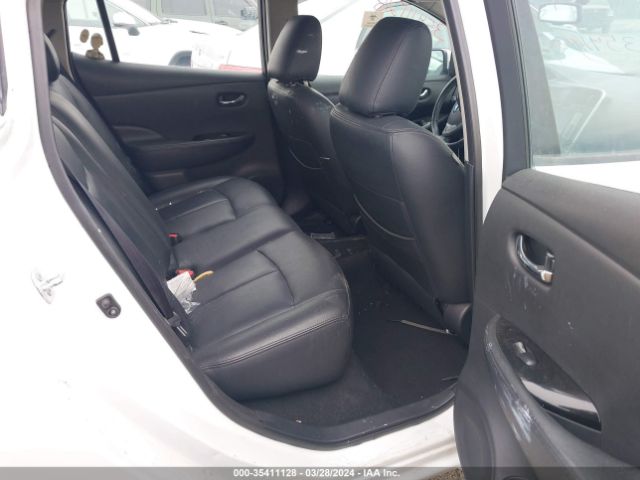 1N4AZ0CPXFC323519 Nissan LEAF SV