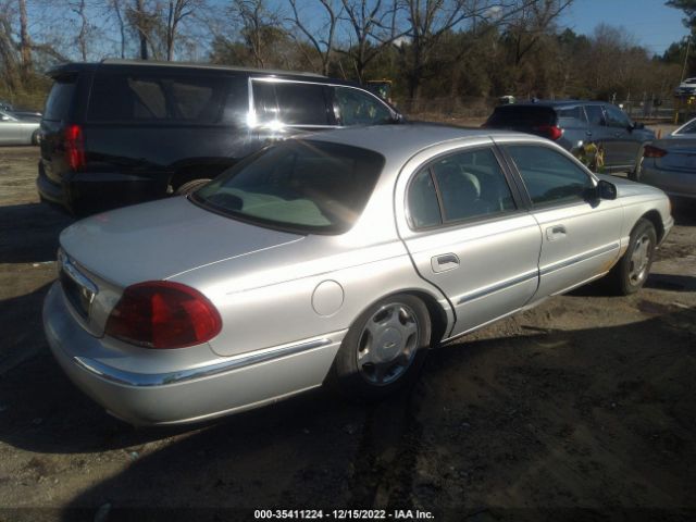 1LNHM97V3XY607837 Lincoln Continental