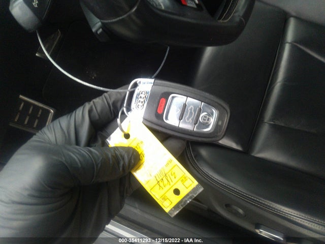 2016 Audi S4, VIN: WAUBGAFL1GA005804
