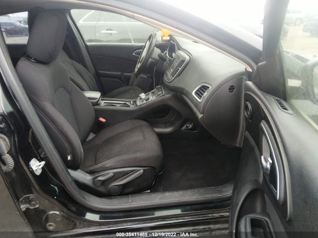 Chrysler 200 Limited 2015 1C3CCCAB1FN546697 Image 5