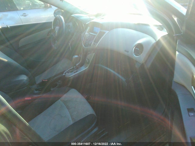 2011 CHEVROLET CRUZE LS VIN: 1G1PC5SH8B7196729