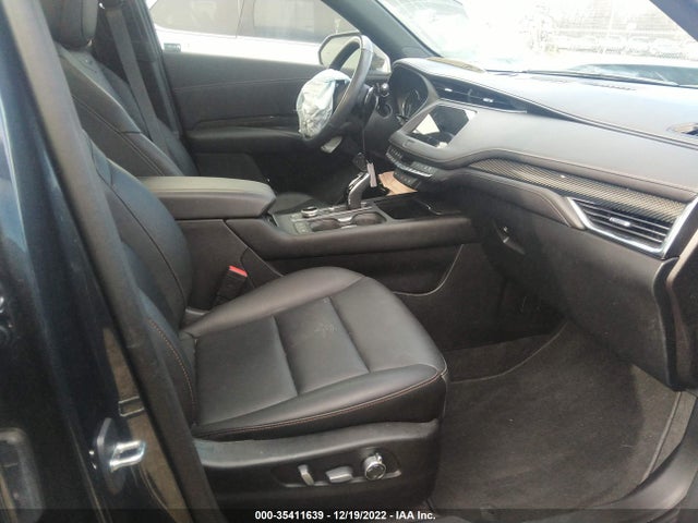 2020 Cadillac XT4, VIN: 1GYFZER41LF145420
