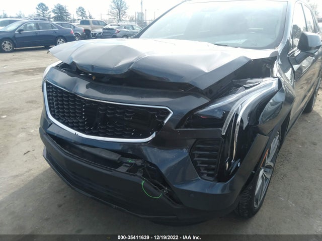 2020 Cadillac XT4, VIN: 1GYFZER41LF145420