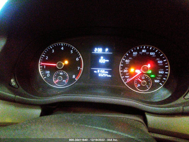 1VWAT7A30FC060295 Volkswagen Passat 1.8t Wolfsburg Ed