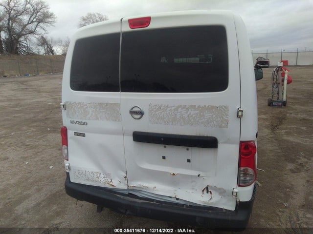 2016 NISSAN NV VIN: 3N6CM0KN8GK699985