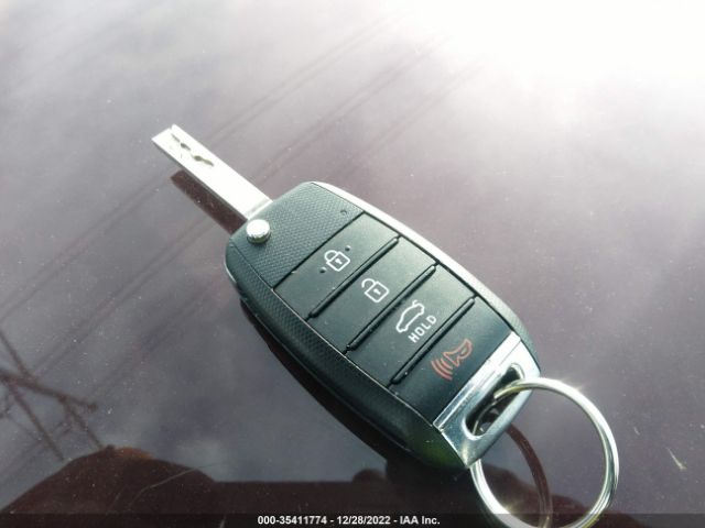 5XXGT4L33JG242459 KIA Optima Lx