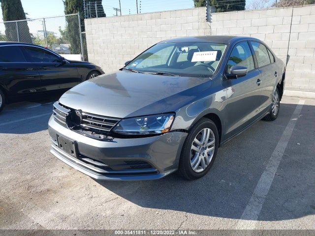 2018 Volkswagen Jetta, VIN: 3VW2B7AJ1JM212145