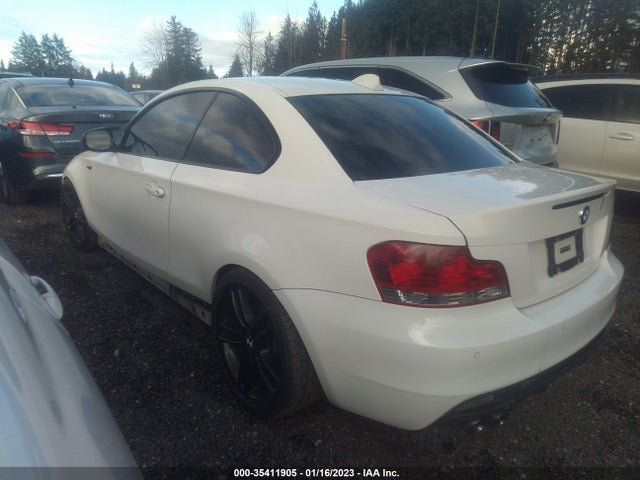 BMW 1 Series 135i 2011 WBAUC9C59BVM09511 Image 3
