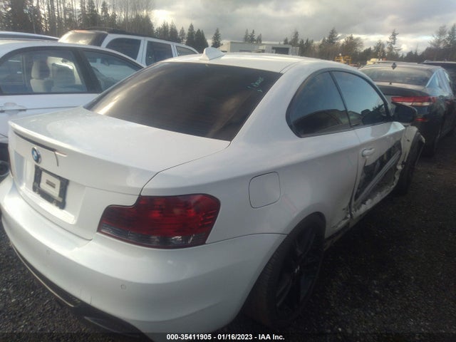 BMW 1 Series 135i 2011 WBAUC9C59BVM09511 Image 4