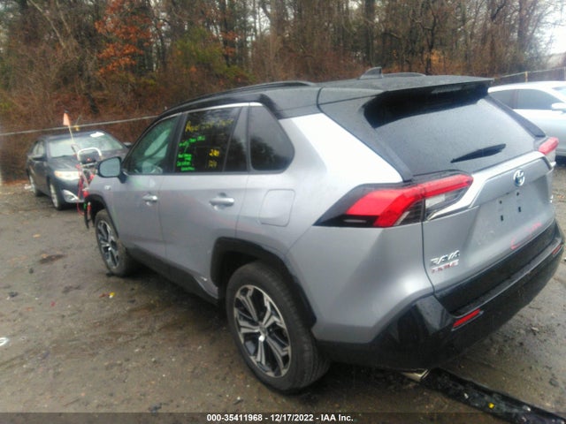 2021 Toyota RAV4, VIN: JTMFB3FV9MD015278