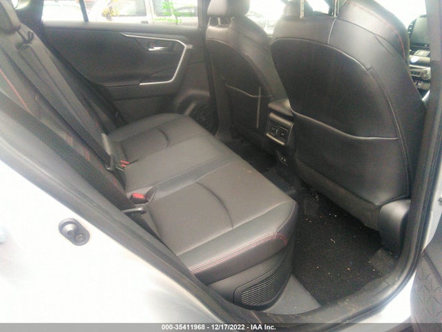 2021 Toyota RAV4, VIN: JTMFB3FV9MD015278