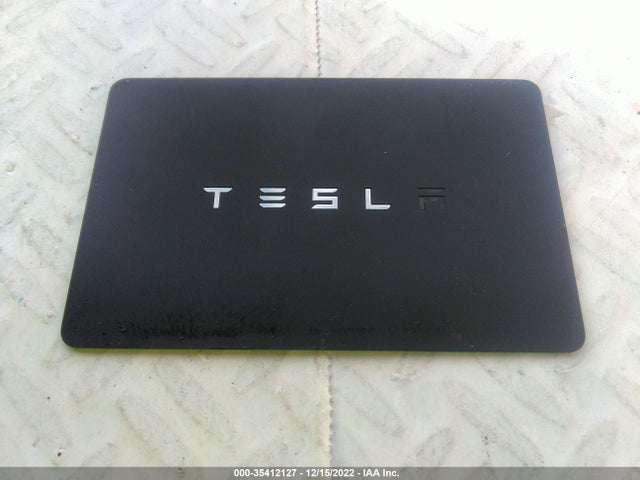 5YJYGDEE9MF060232 Tesla Model Y Long Range