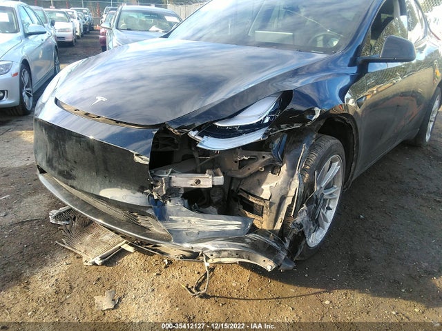 5YJYGDEE9MF060232 Tesla Model Y Long Range