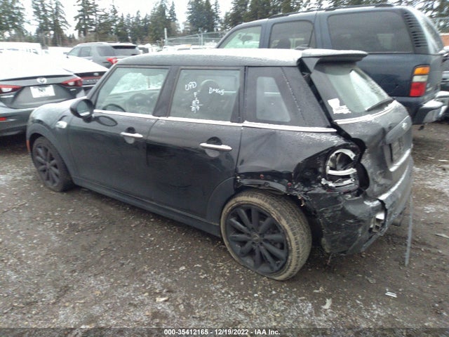 WMWXU3C57F2B58876 Mini Cooper Hardtop 4 Door S
