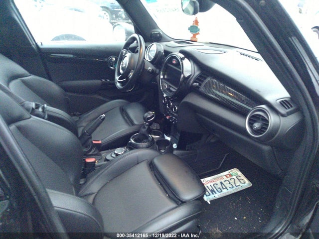 WMWXU3C57F2B58876 Mini Cooper Hardtop 4 Door S