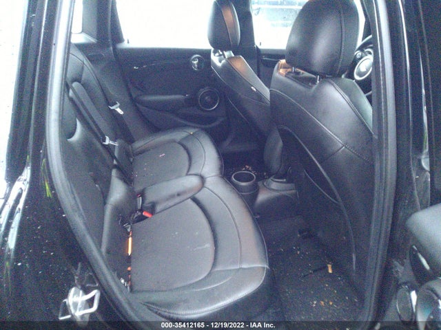 WMWXU3C57F2B58876 Mini Cooper Hardtop 4 Door S
