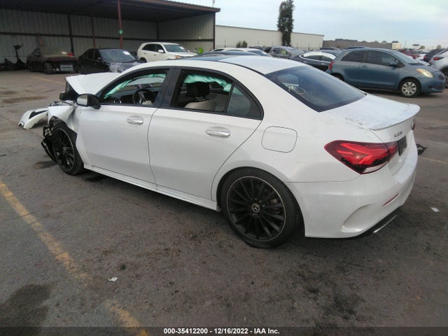 2020 Mercedes-Benz A-Class, VIN: WDD3G4EB2LW037438