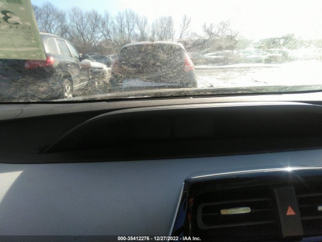 JTDKARFU8H3543417 Toyota Prius Three Touring