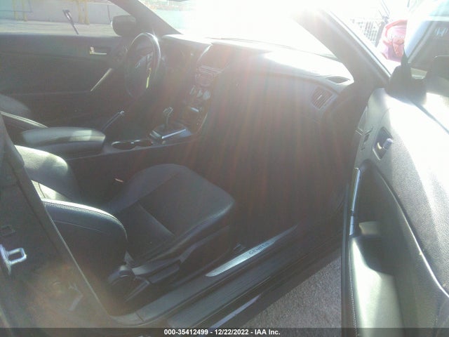 2014 Hyundai Genesis, VIN: KMHHU6KJ9EU116146
