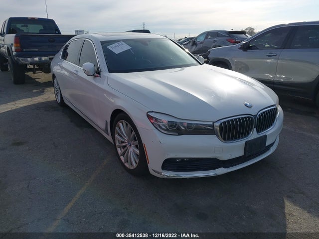 2016 WBA7E2C50GG714504 main image
