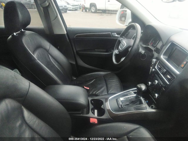 WA1CFBFP0DA033179 Audi Q5 PREMIUM