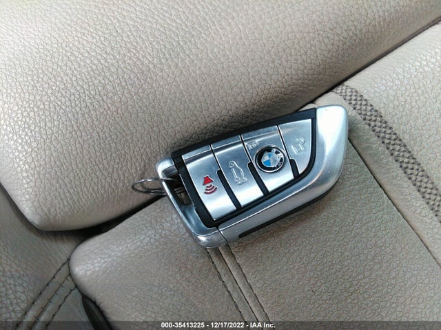 BMW 5 Series 530i Xdrive 2017 WBAJA7C30HG906875 Image 11