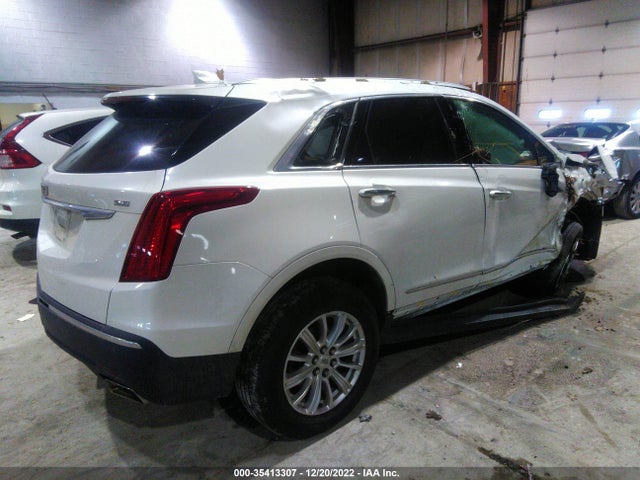 Cadillac XT5 2017 1GYKNARS9HZ110955 Image 4
