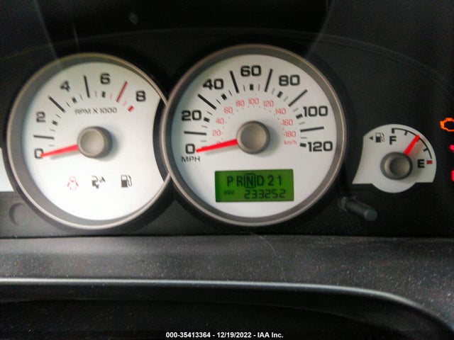 2006 FORD ESCAPE XLS VIN: 1FMYU02Z16KA02450