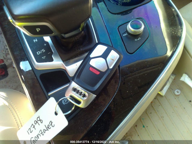 WA1VAAF76HD009698 Audi Q7 Prestige