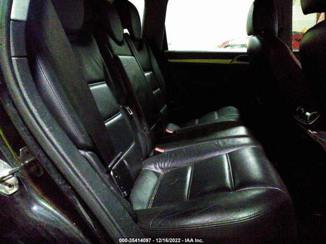 2004 PORSCHE CAYENNE S VIN: WP1AB29P44LA68010