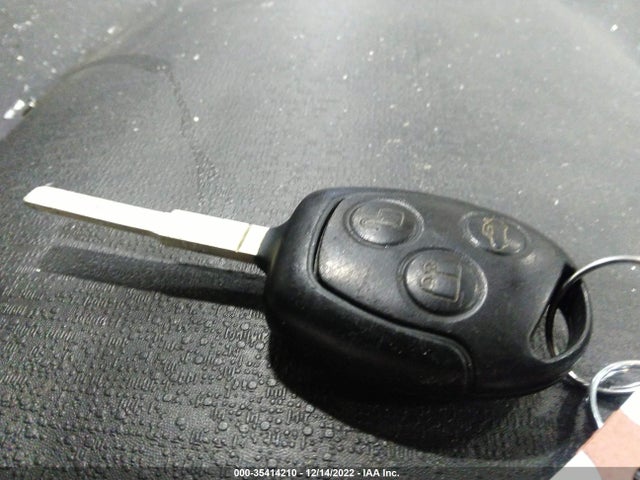 Ford FIESTA SE 2014 3FADP4EJ4EM196752 Image 3