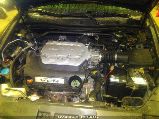 2010 HONDA ACCORD SDN EX-L VIN: 1HGCP3F81AA018043