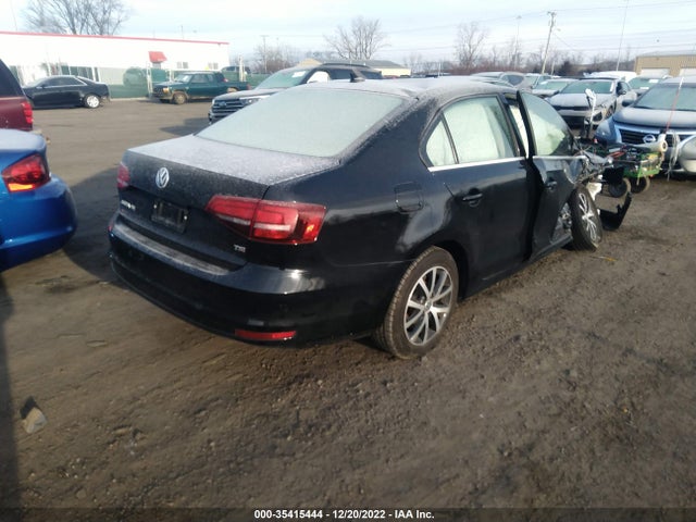 3VWDB7AJ3JM243986 Volkswagen Jetta 1.4t
