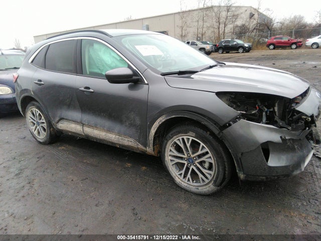 2022 Ford Escape, VIN: 1FMCU9H60NUA31954