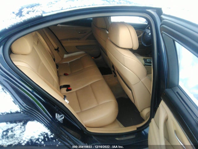 BMW 5 Series 550i 2013 WBAFR9C55DDX80875 Image 9