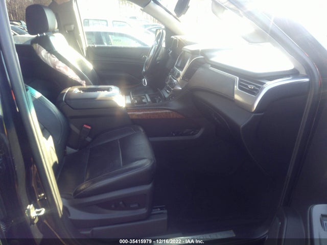 2016 Chevrolet Suburban, VIN: 1GNSKJKC5GR219355