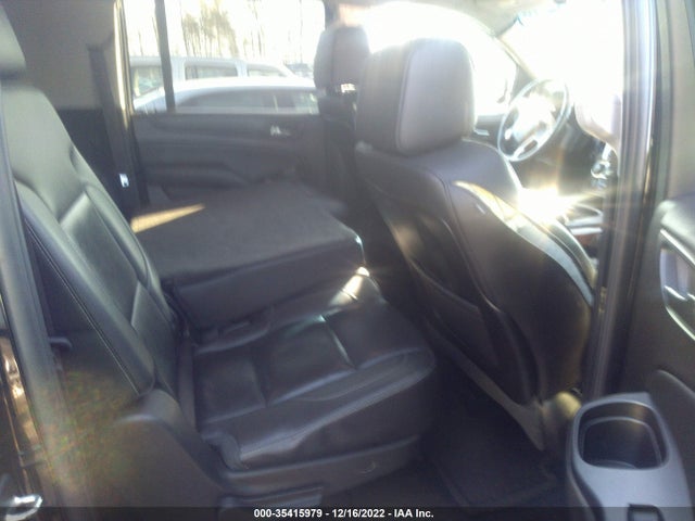 2016 Chevrolet Suburban, VIN: 1GNSKJKC5GR219355