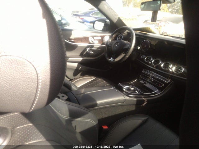 2017 MERCEDES-BENZ E-CLASS E 300 VIN: WDDZF4JB1HA034540