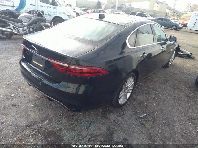 SAJBG4FX8NCY90786 Jaguar XF
