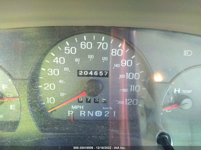 2004 MERCURY GRAND MARQUIS LS VIN: 2MEFM75W14X677925