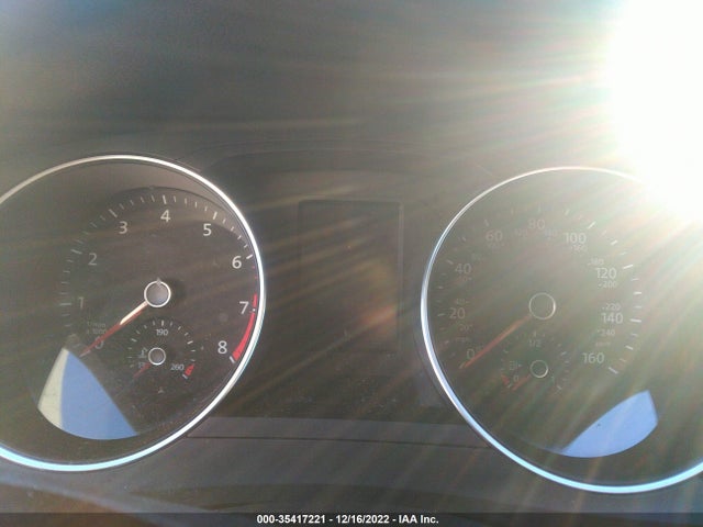 3VWDB7AJ9JM215819 Volkswagen Jetta 1.4t