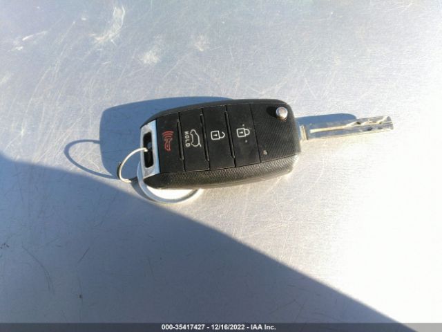 KNDJN2A20G7360419 KIA Soul Base